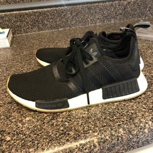 NMD R1 adidas